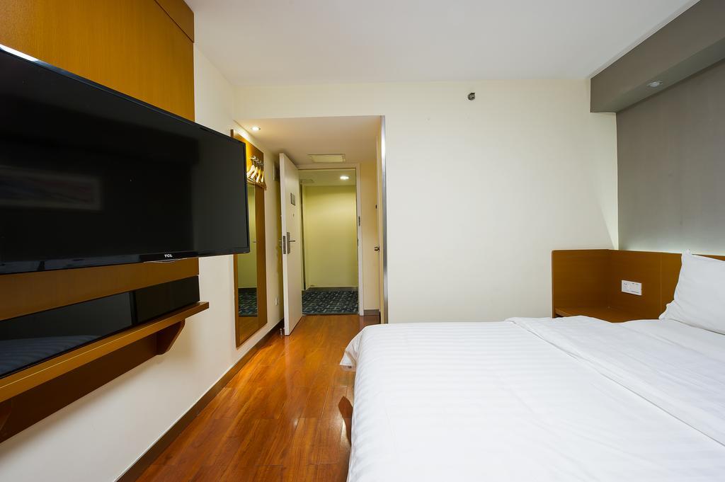 7Days Premium Guilin Seven Star International Exhibition Center Otel Oda fotoğraf
