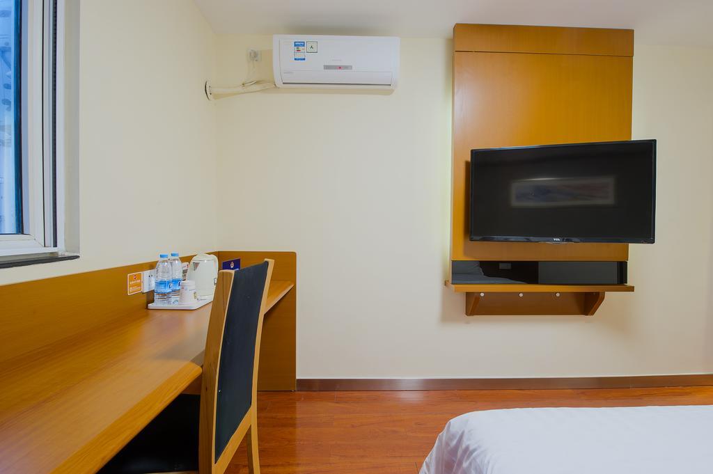 7Days Premium Guilin Seven Star International Exhibition Center Otel Oda fotoğraf